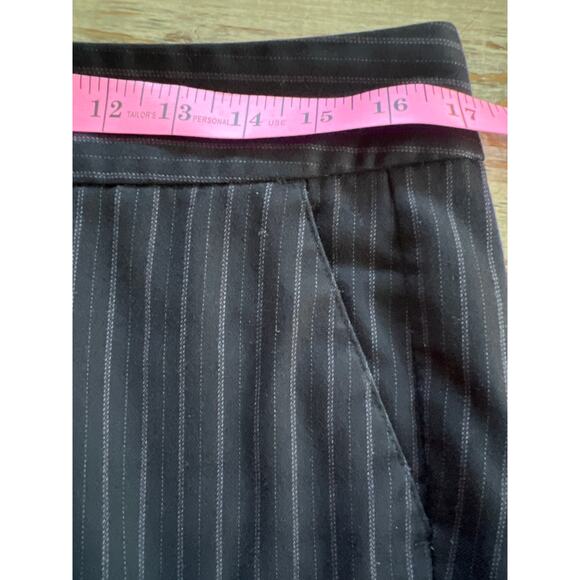 Dockers size 8 black pinstriped wide leg trousers mid rise curvy dress pants EUC - Picture 3 of 5
